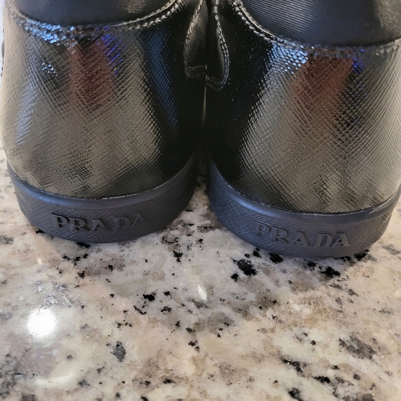 Prada lace up sneakers, sz 40 - Picture 3 of 5